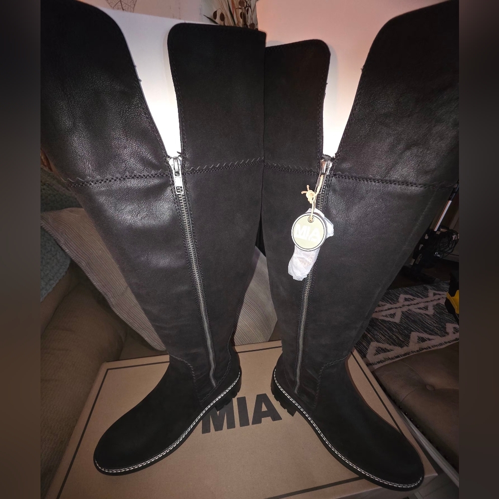 MIA Black Knee-High Women's Boots